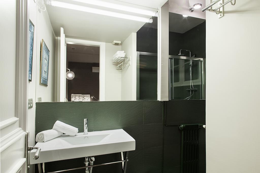 Bachome Gallery B&B Barcelona Room photo