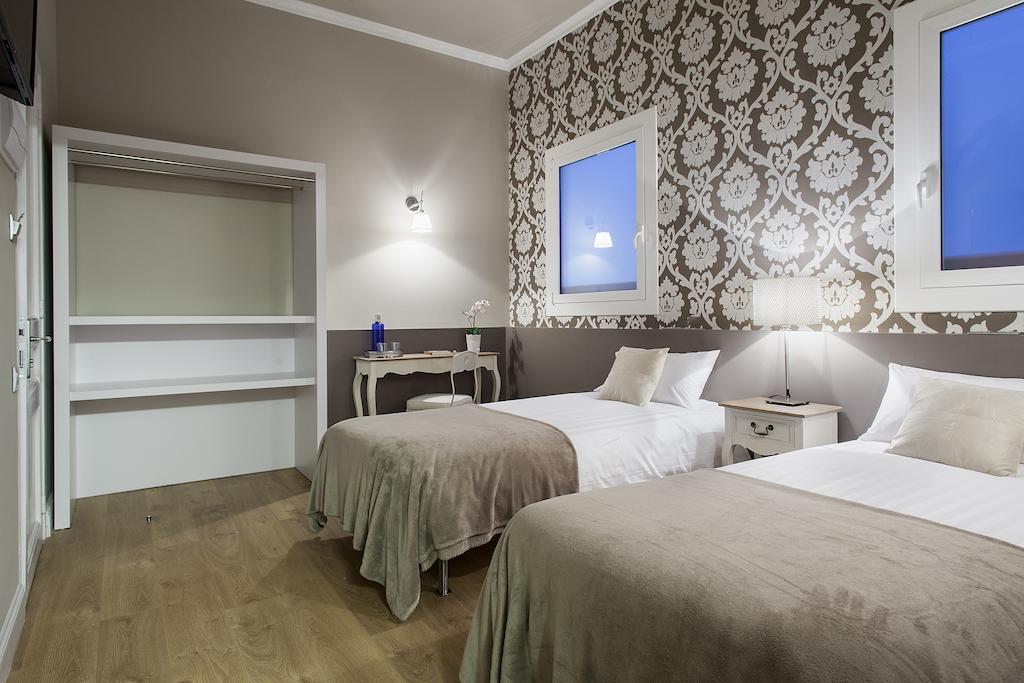 Bachome Gallery B&B Barcelona Room photo