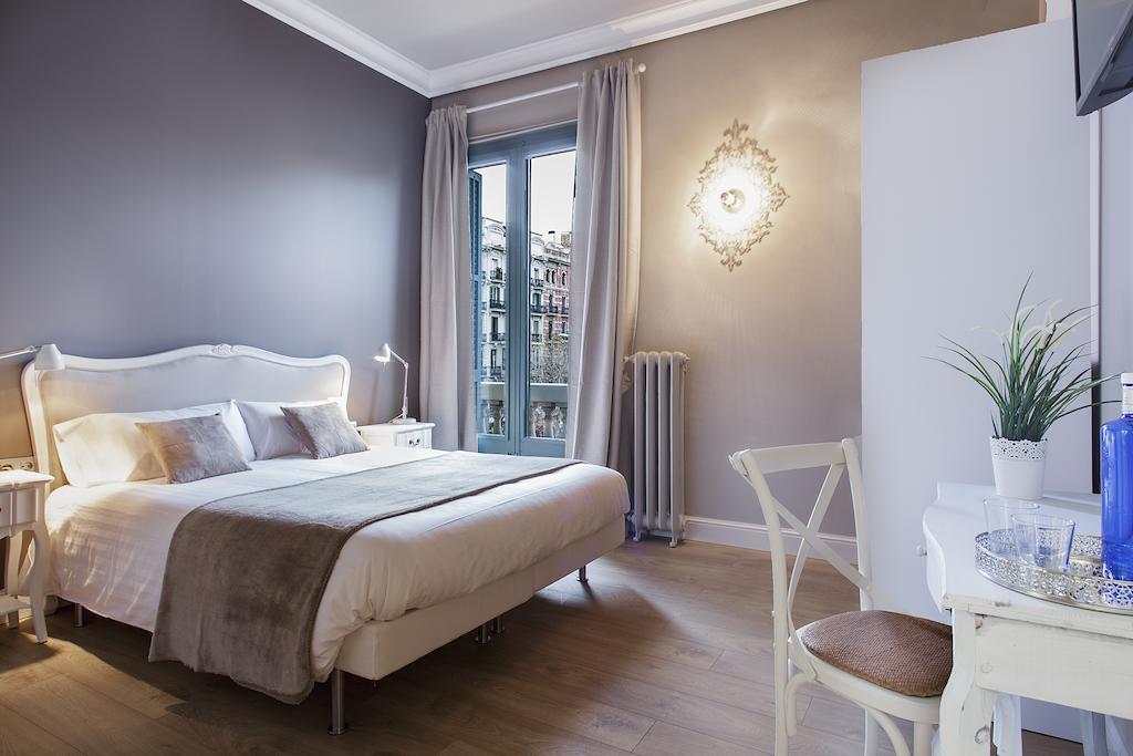 Bachome Gallery B&B Barcelona Room photo